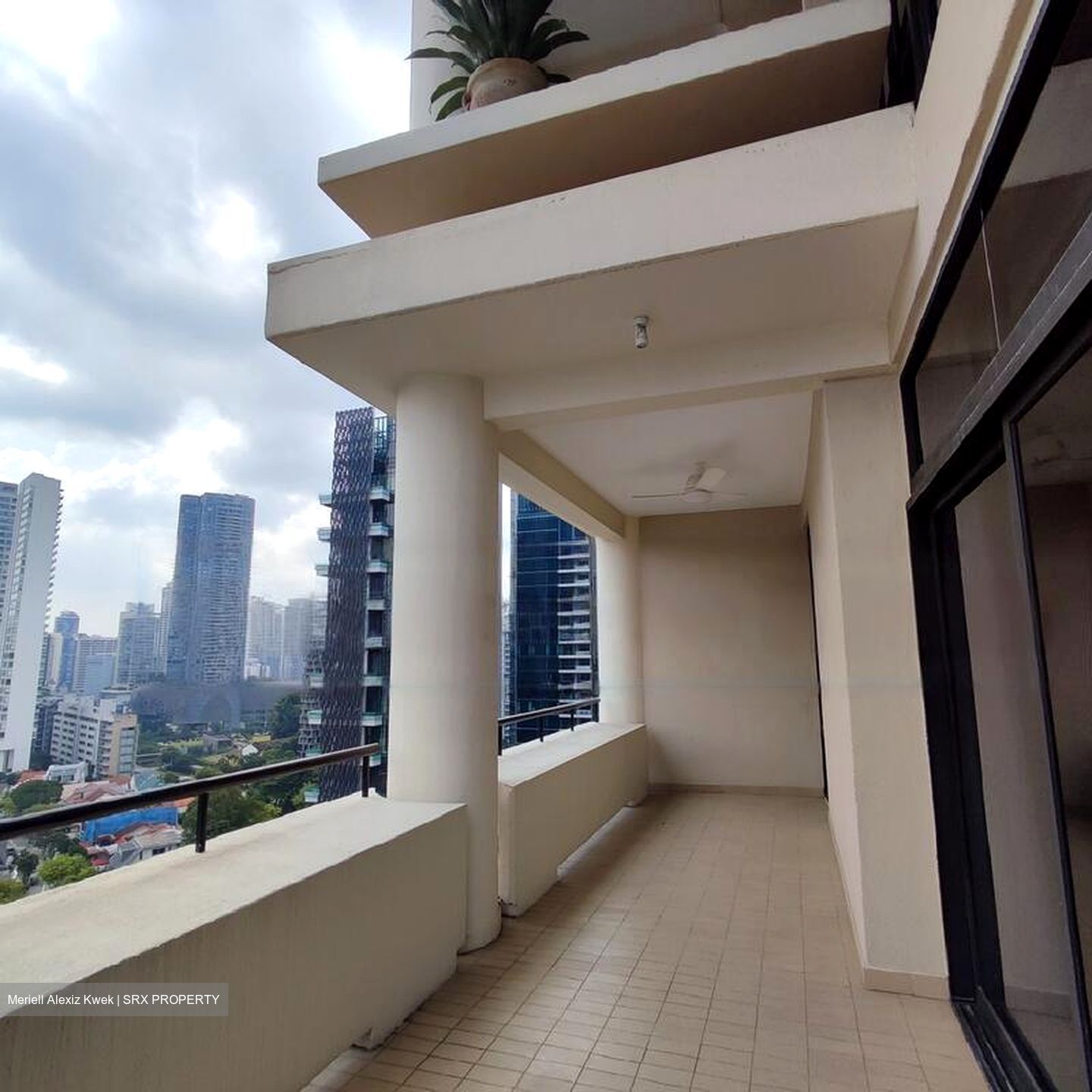 The Colonnade (D10), Condominium #463859041